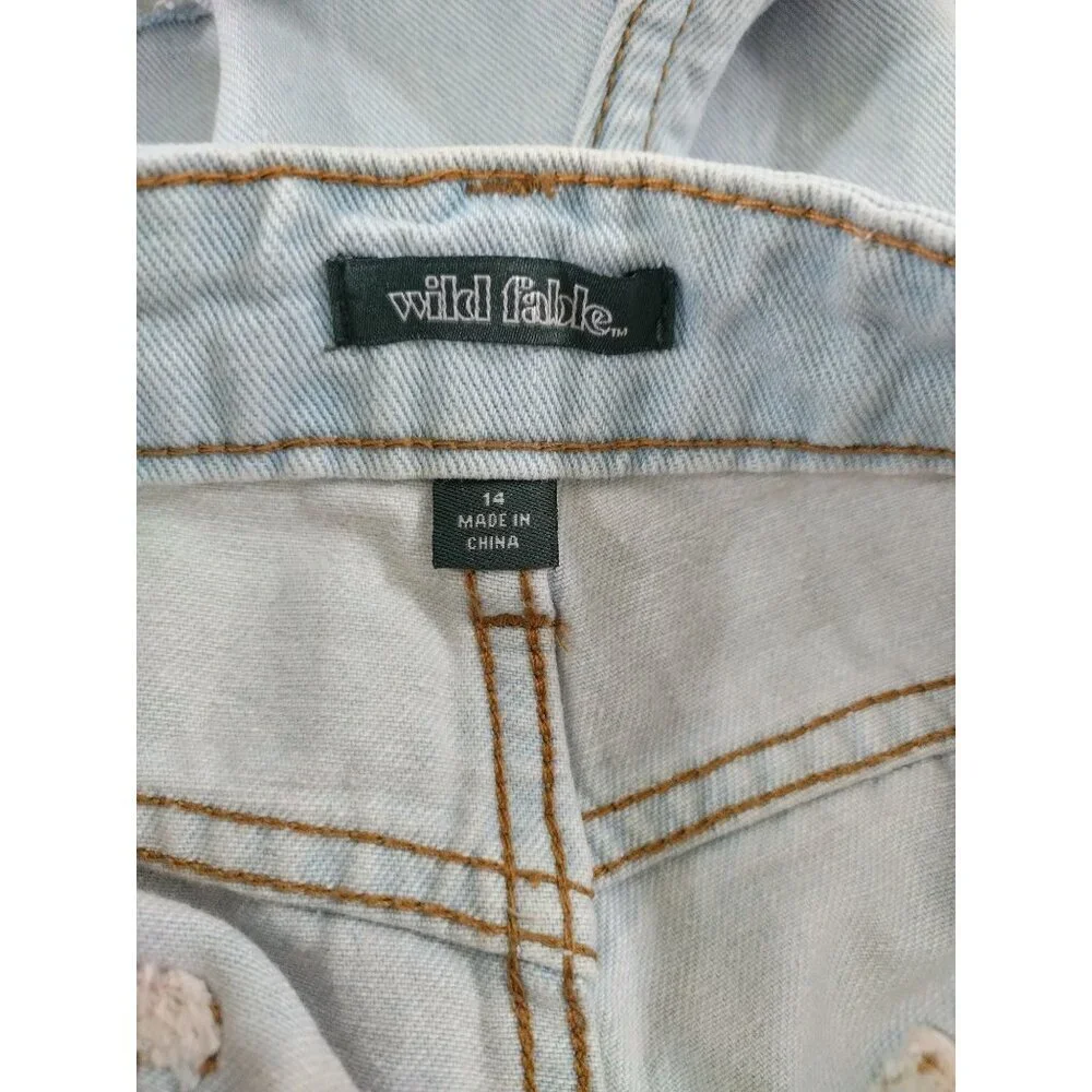 Wild Fable Womens Light Wash Denim Shorts Size 14 NWT Casual Summer.
